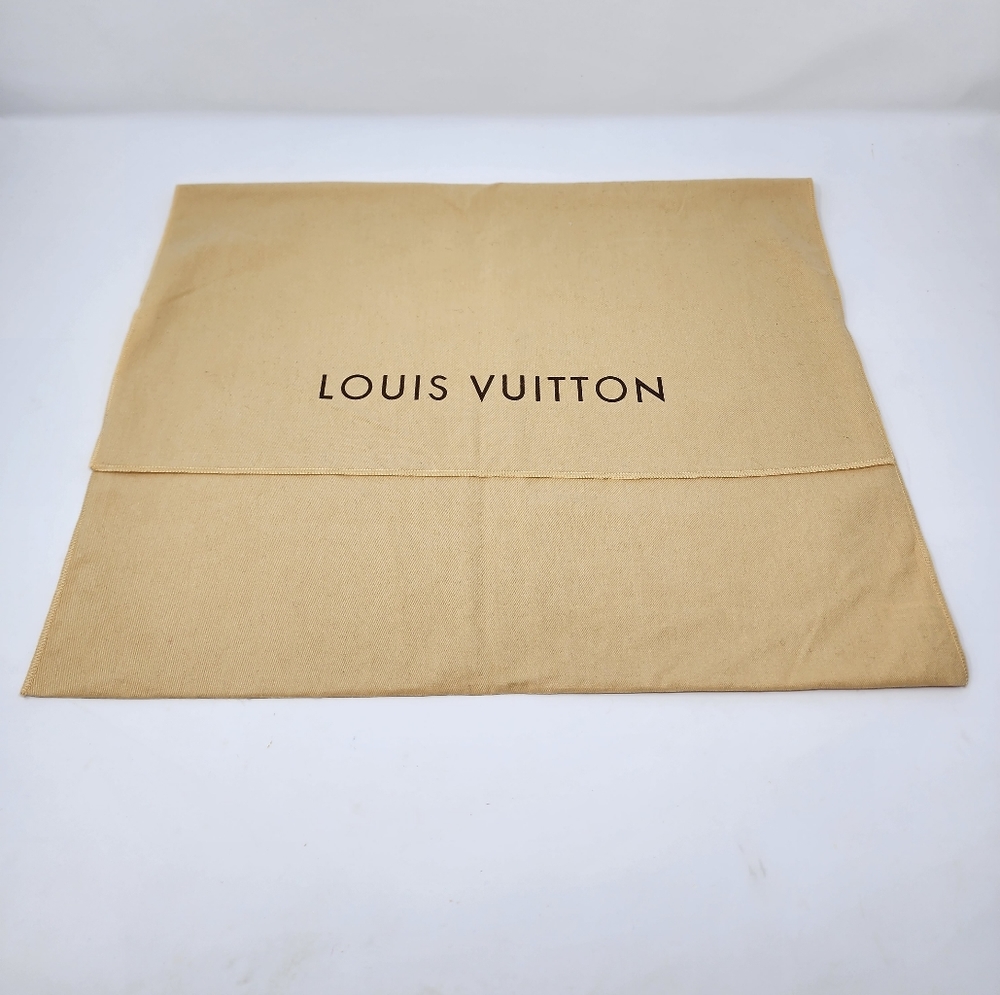Authentic Louis Vuitton Dust Bag, in good pre-owned condition.